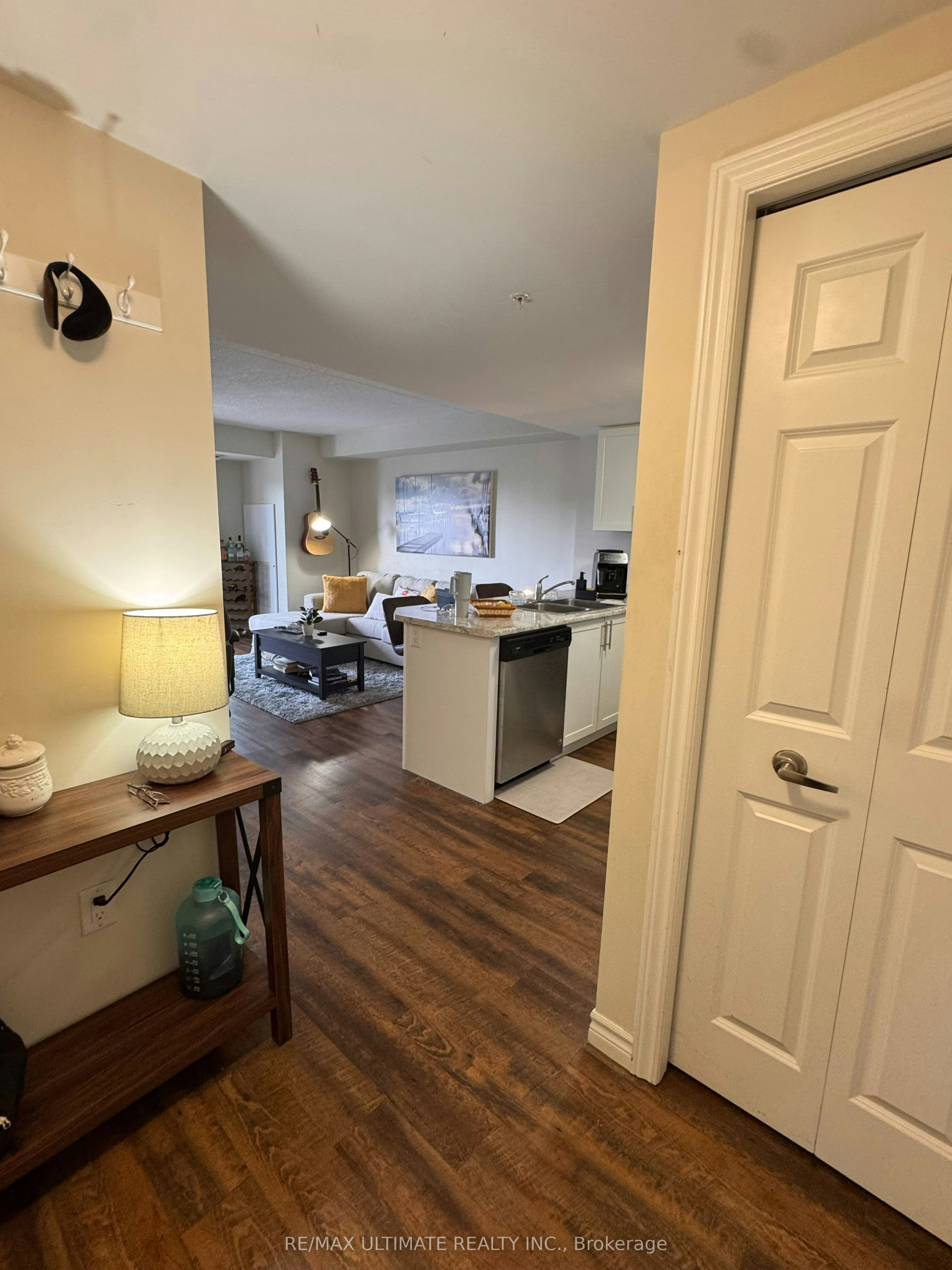515-7 Kay Crescent, Guelph, ON, N1L 0P9 - 2