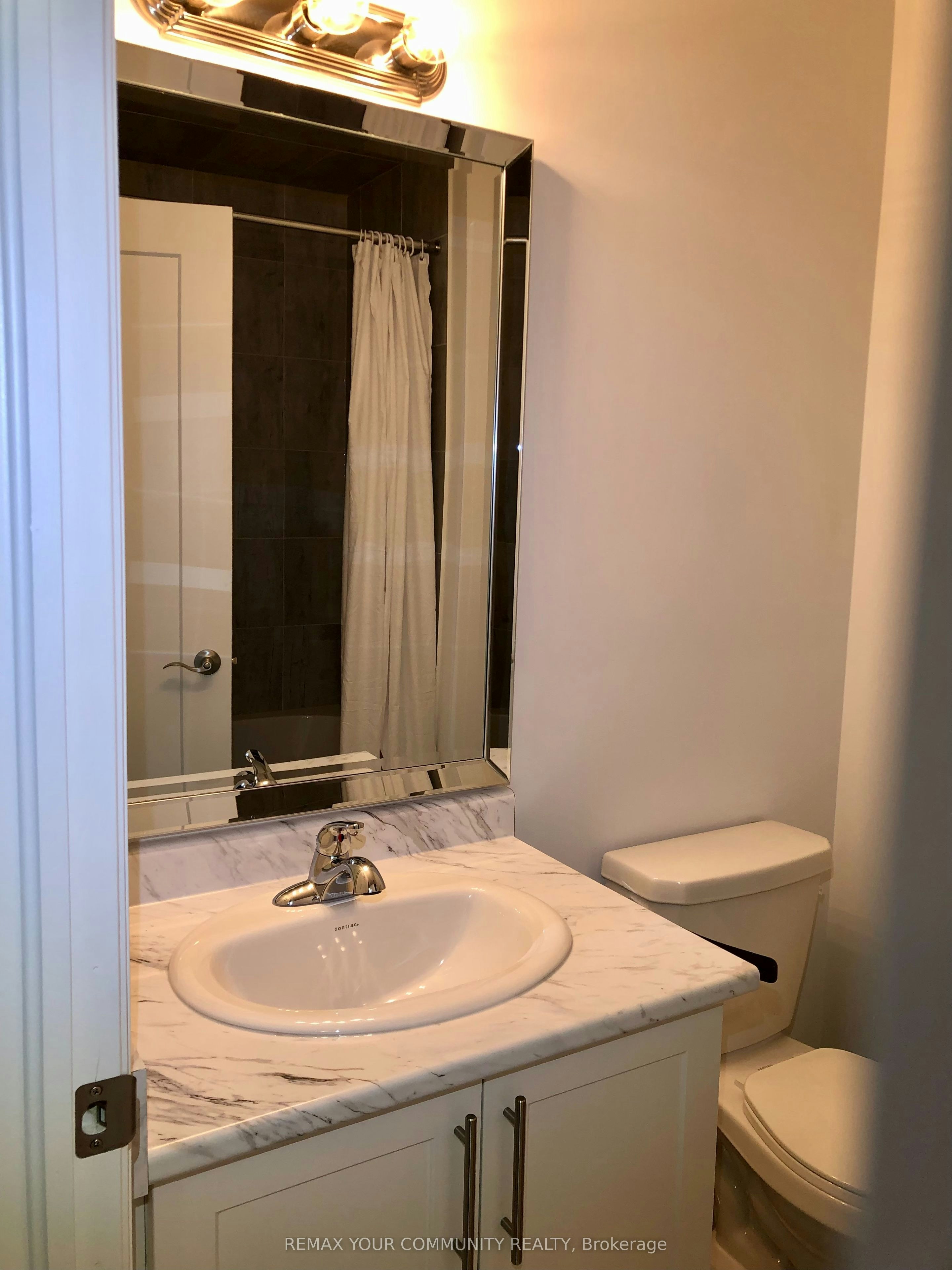 43 Laguna Village Crescent N, Hamilton, ON, L0R 1P0 - 4