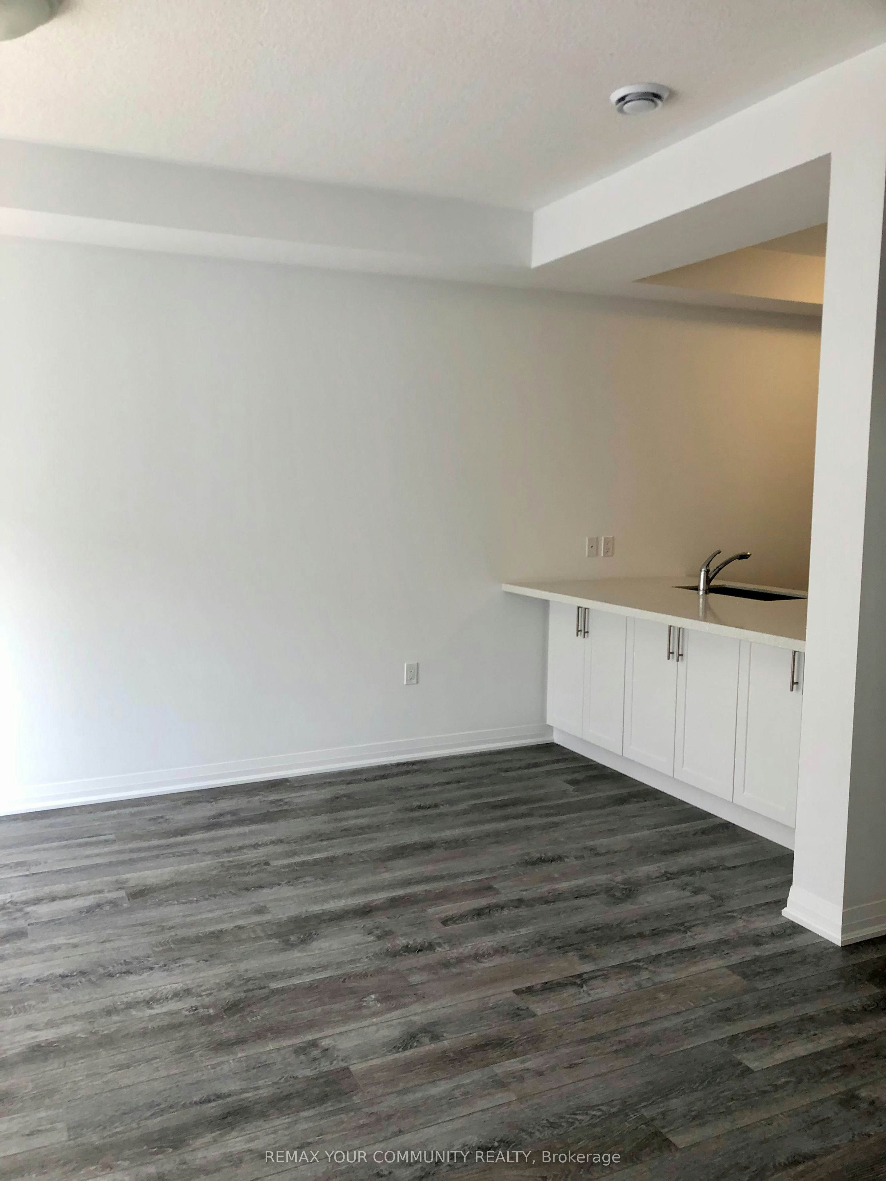 43 Laguna Village Crescent N, Hamilton, ON, L0R 1P0 - 8