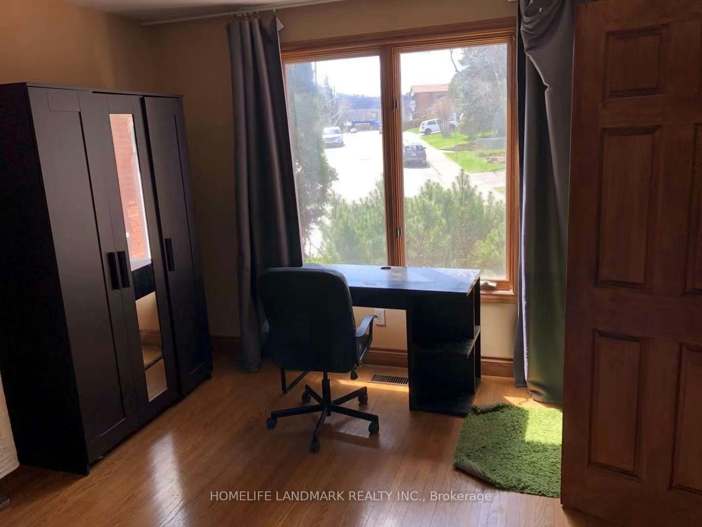45 West Park Avenue, Hamilton, ON, L8S 3M4 - 3