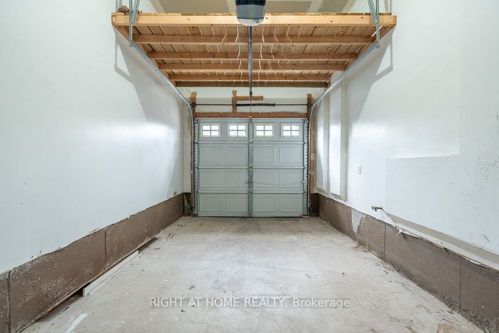 27 Panorama Way, Hamilton, ON, L8E 6C6 - 39