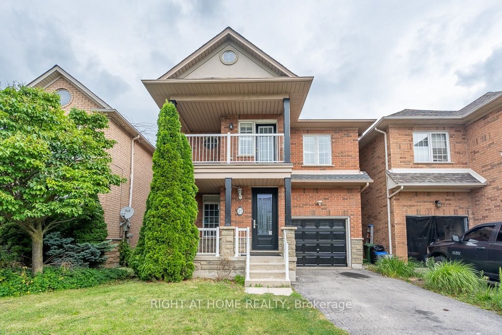 27 Panorama Way, Hamilton, ON, L8E 6C6