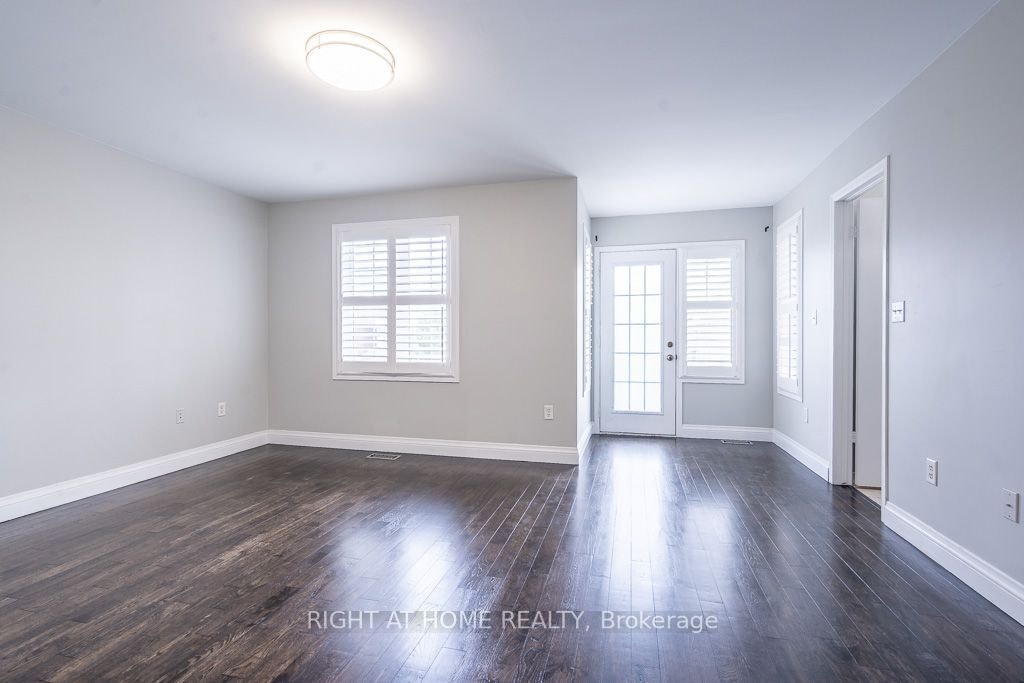 27 Panorama Way, Hamilton, ON, L8E 6C6 - 19