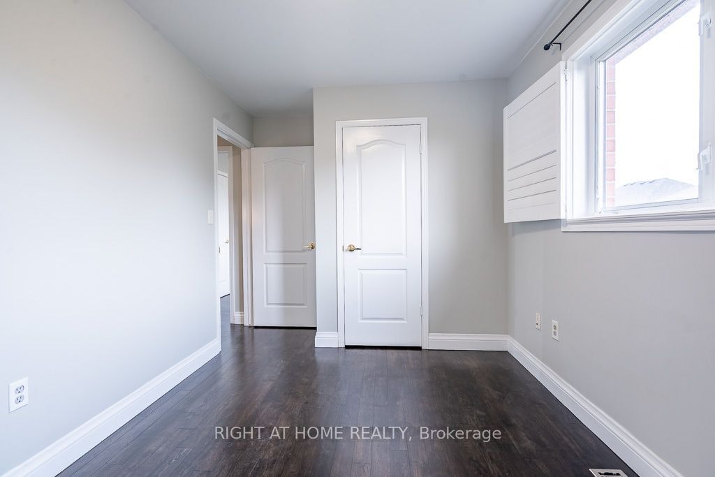 27 Panorama Way, Hamilton, ON, L8E 6C6 - 13