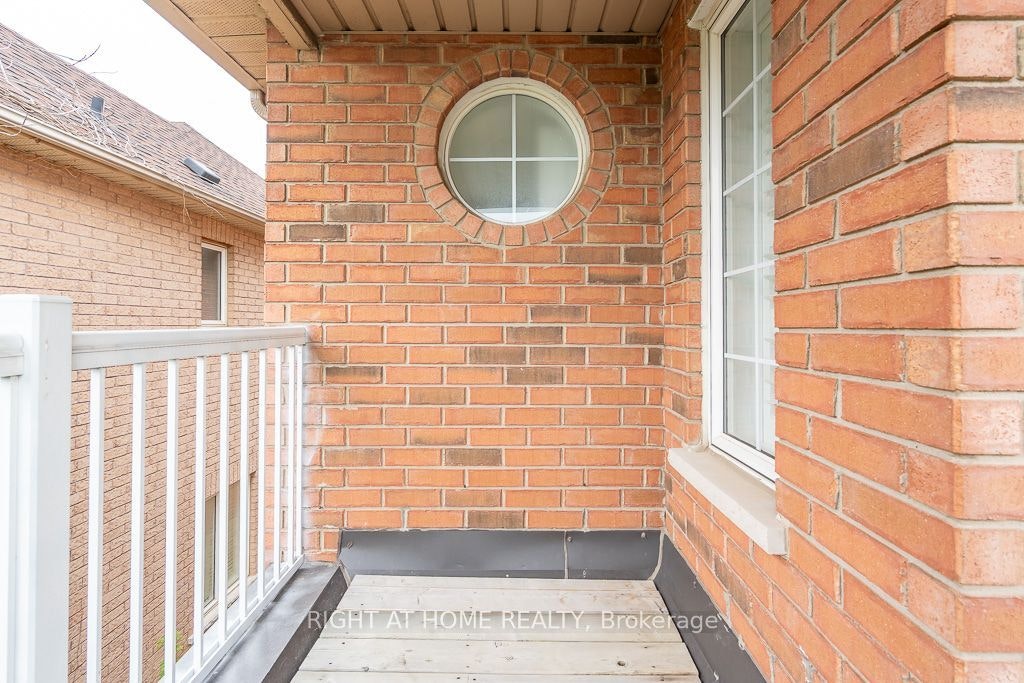 27 Panorama Way, Hamilton, ON, L8E 6C6 - 25