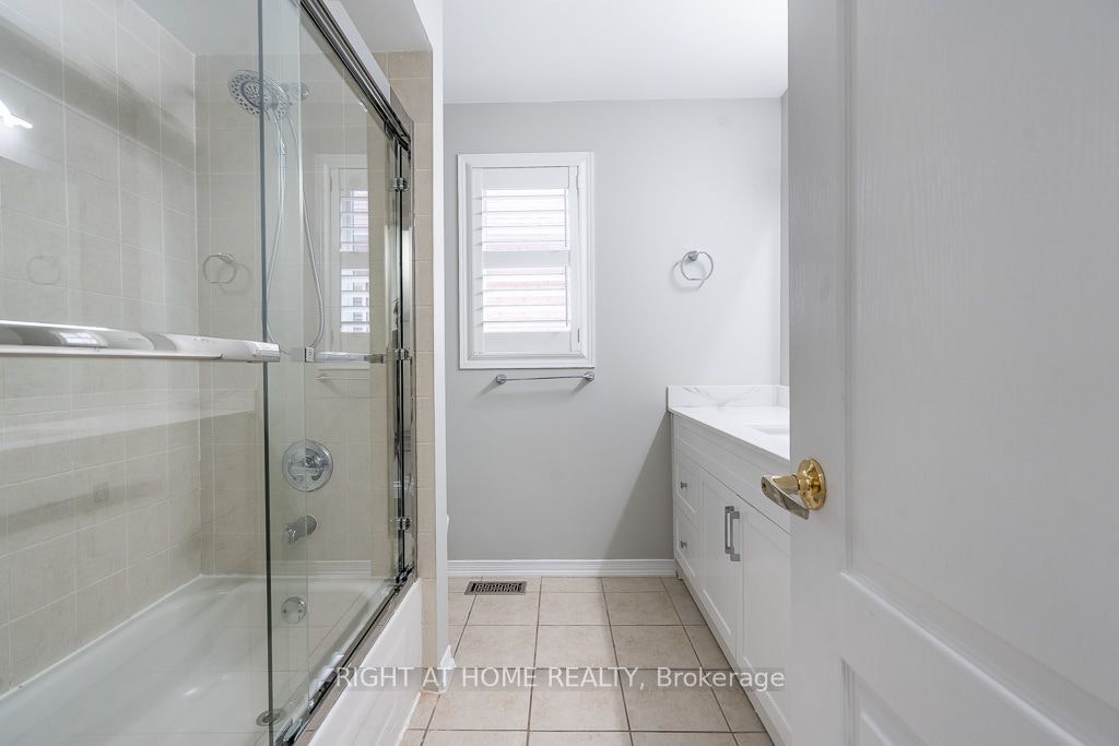 27 Panorama Way, Hamilton, ON, L8E 6C6 - 16