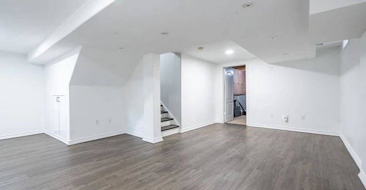 27 Panorama Way, Hamilton, ON, L8E 6C6 - 31