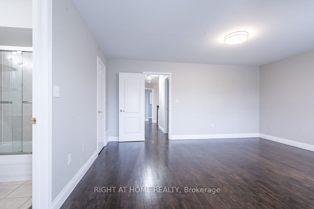 27 Panorama Way, Hamilton, ON, L8E 6C6 - 22