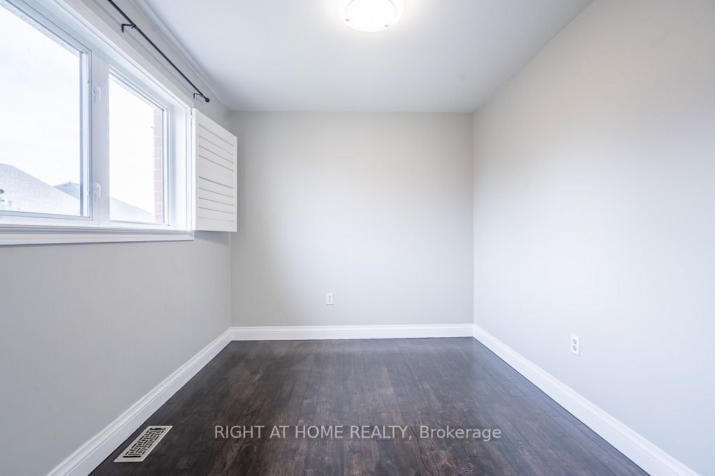 27 Panorama Way, Hamilton, ON, L8E 6C6 - 12