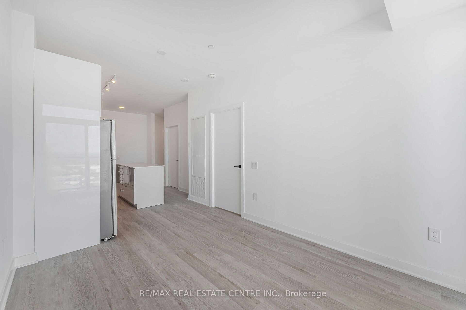 1608-2782 Barton Street E, Hamilton, ON, L8E 0L3 - 17