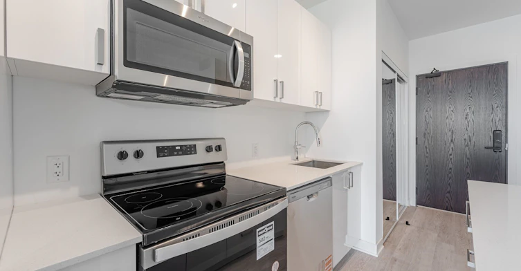 1608-2782 Barton Street E, Hamilton, ON, L8E 0L3 - 12