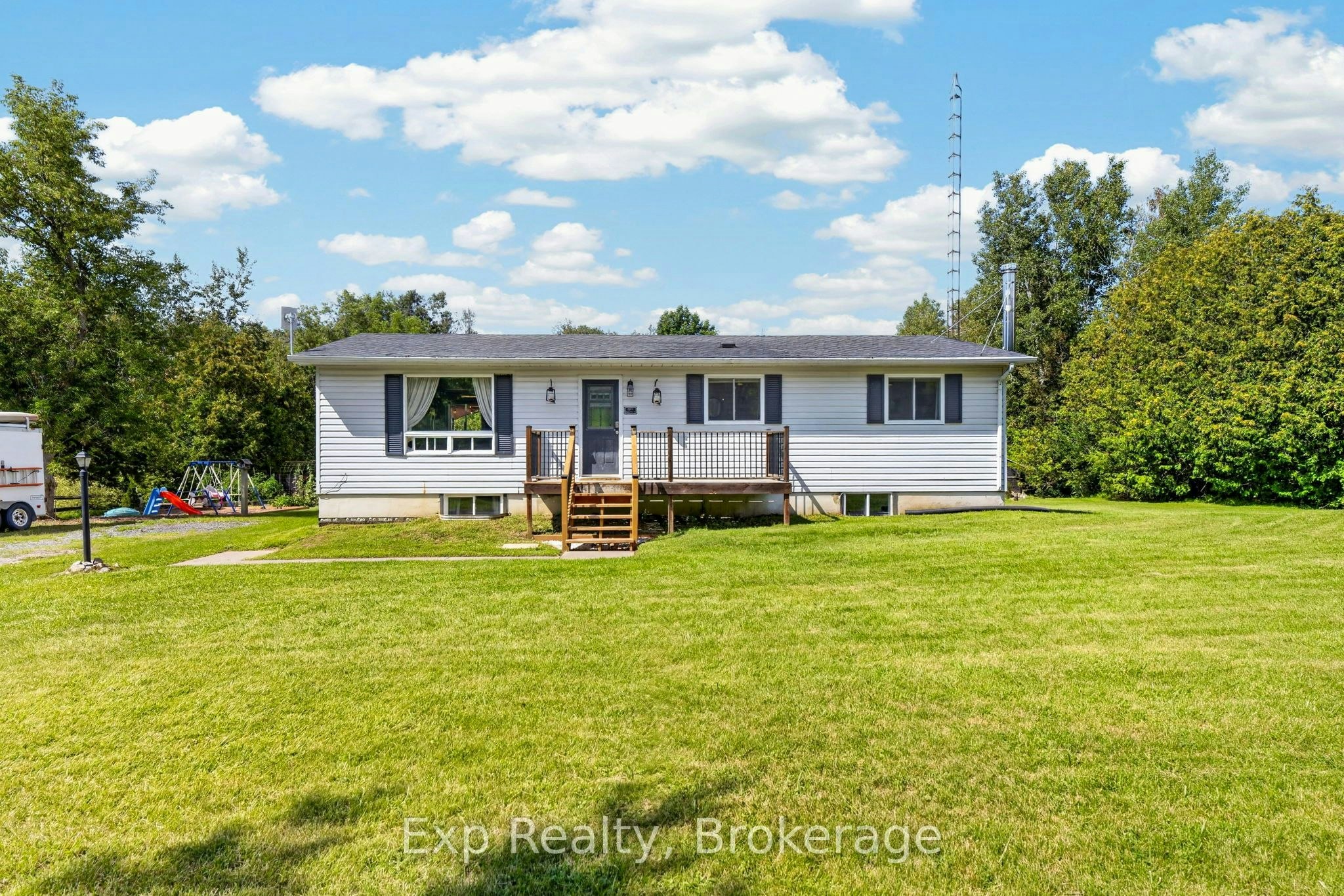 1901 Hollowview Road, Madoc, ON, K0K 3E0