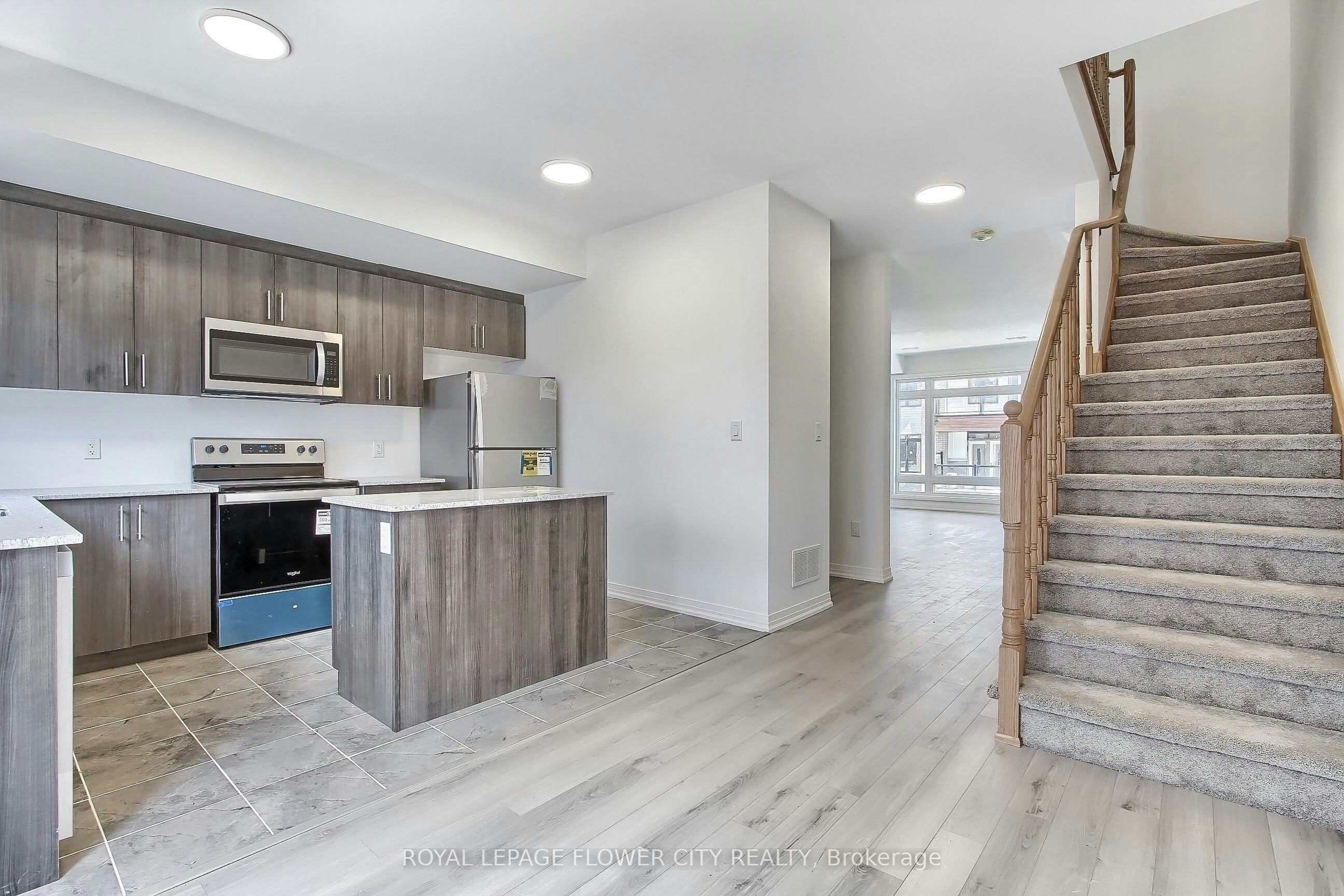 33 Sidney Rose Common N/A, St. Catharines, ON, L2T 0B3 - 17