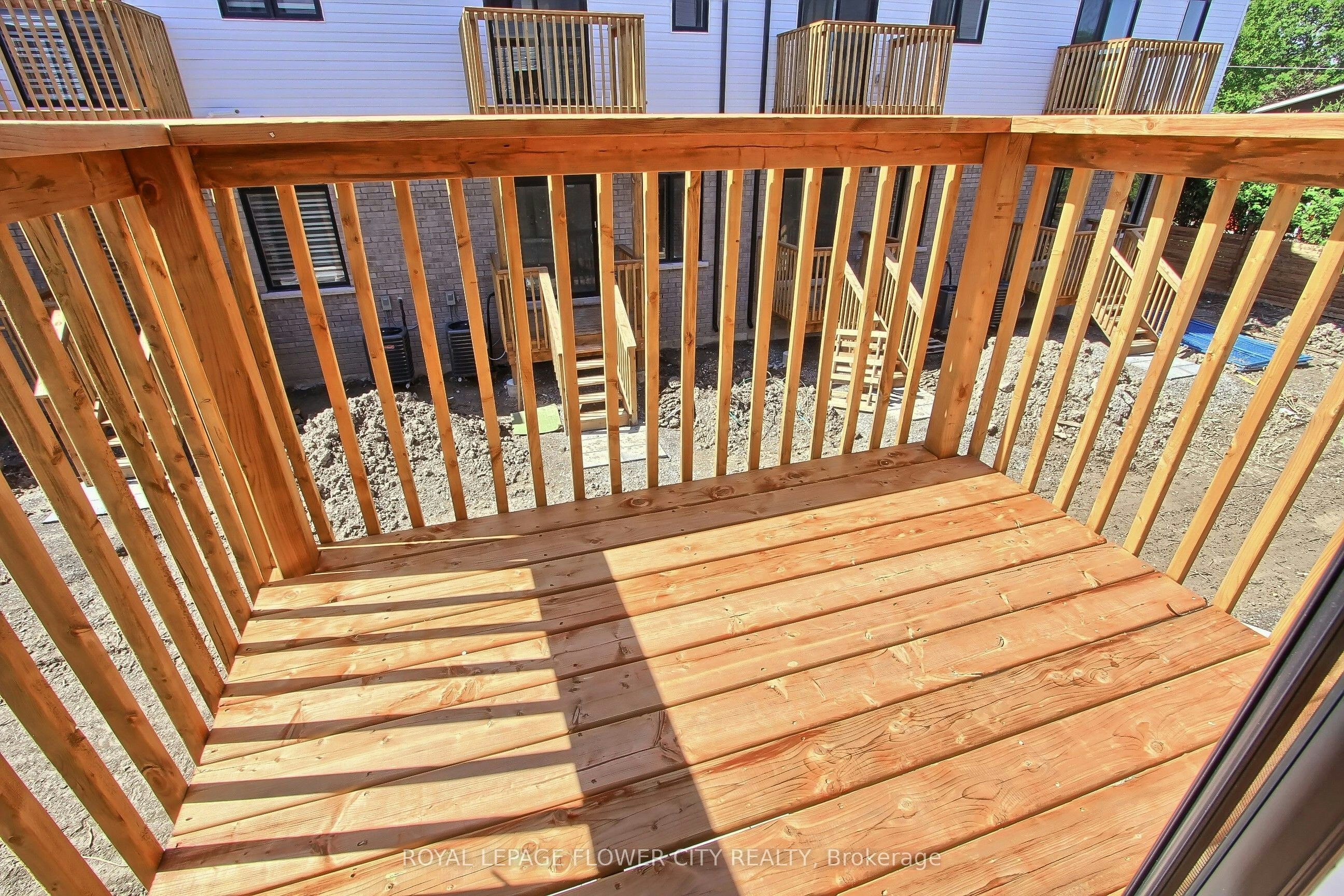 33 Sidney Rose Common N/A, St. Catharines, ON, L2T 0B3 - 18