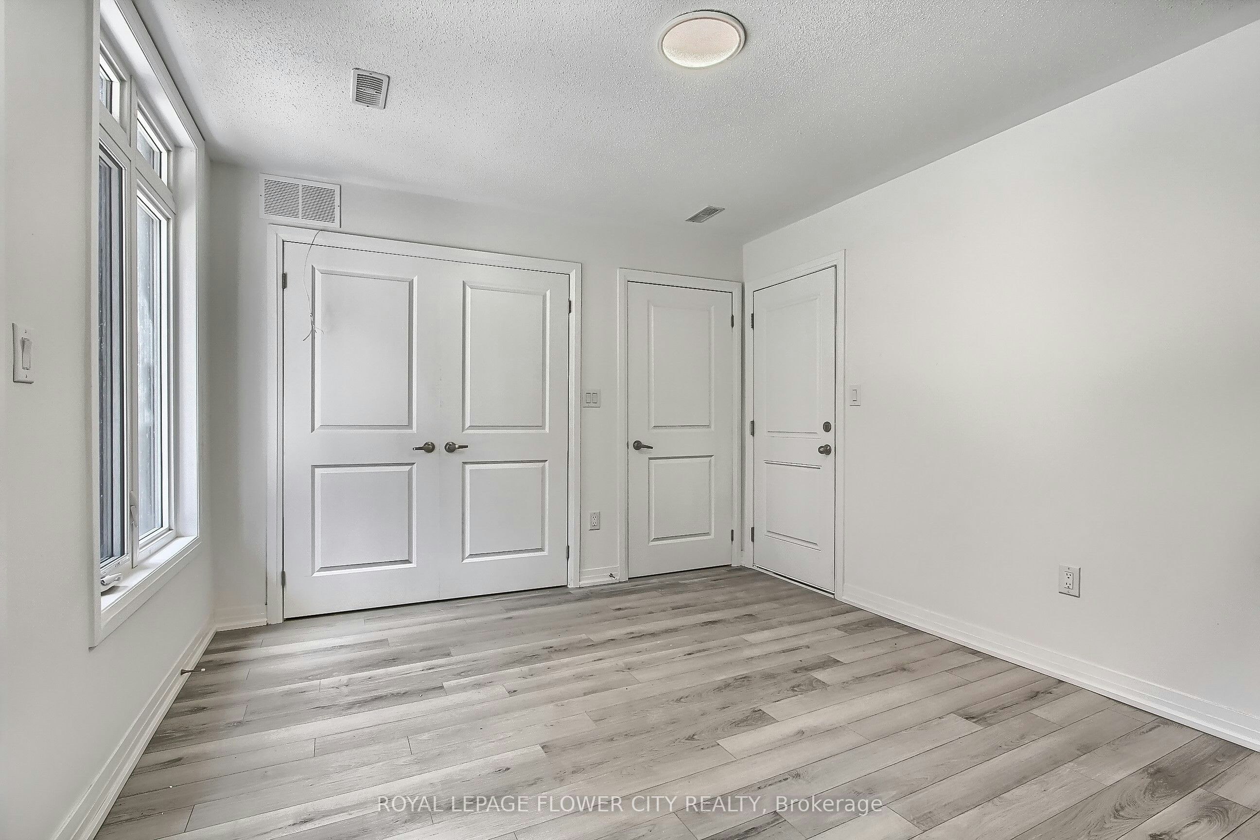 33 Sidney Rose Common N/A, St. Catharines, ON, L2T 0B3 - 38
