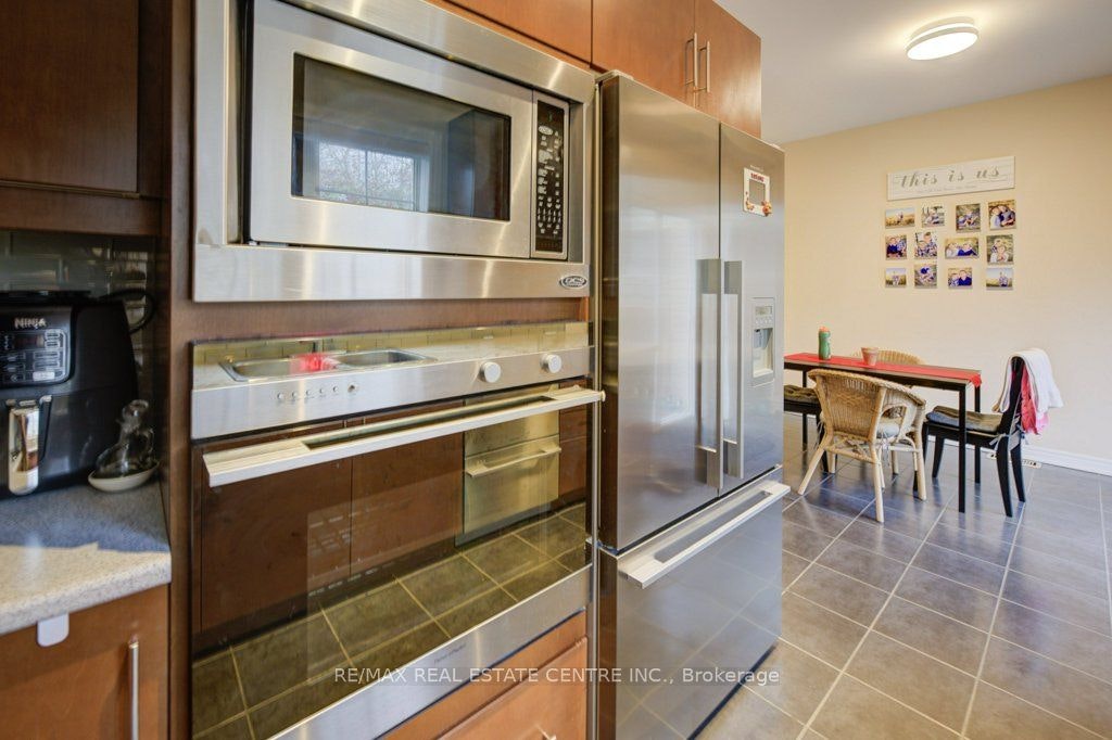 28 Glendarling Crescent, Hamilton, ON, L8E 0A9 - 12