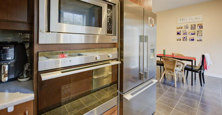 28 Glendarling Crescent, Hamilton, ON, L8E 0A9 - 12