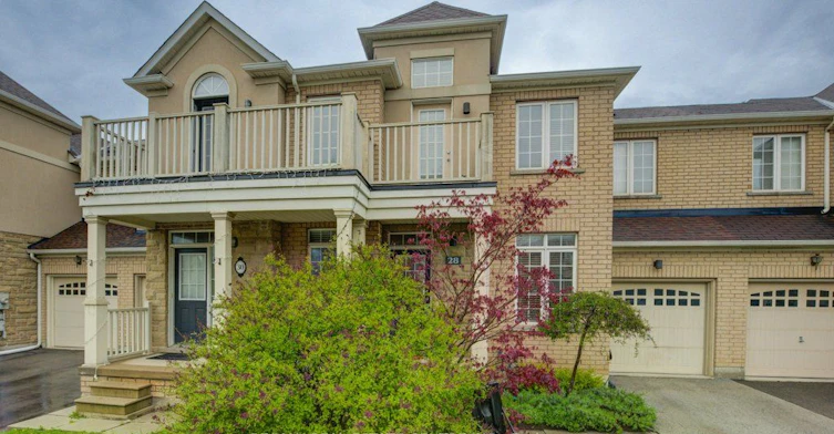 28 Glendarling Crescent, Hamilton, ON, L8E 0A9 - 2