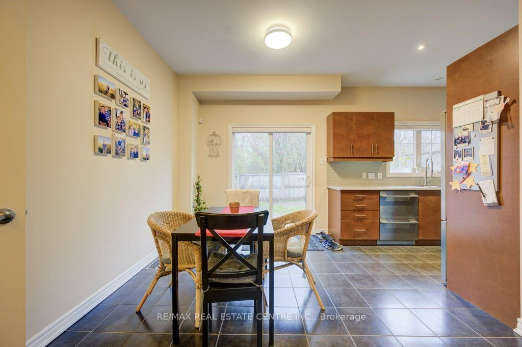 28 Glendarling Crescent, Hamilton, ON, L8E 0A9 - 8