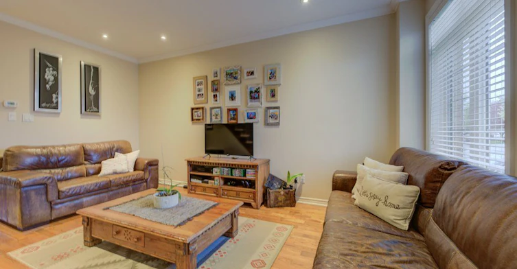 28 Glendarling Crescent, Hamilton, ON, L8E 0A9 - 4