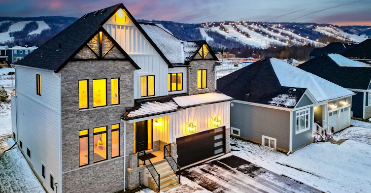 S/T-109 Stillwater Crescent, Blue Mountains, ON, L9Y 4P5