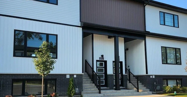 222-4263 Fourth Avenue, Niagara Falls, ON, L2E 0C2