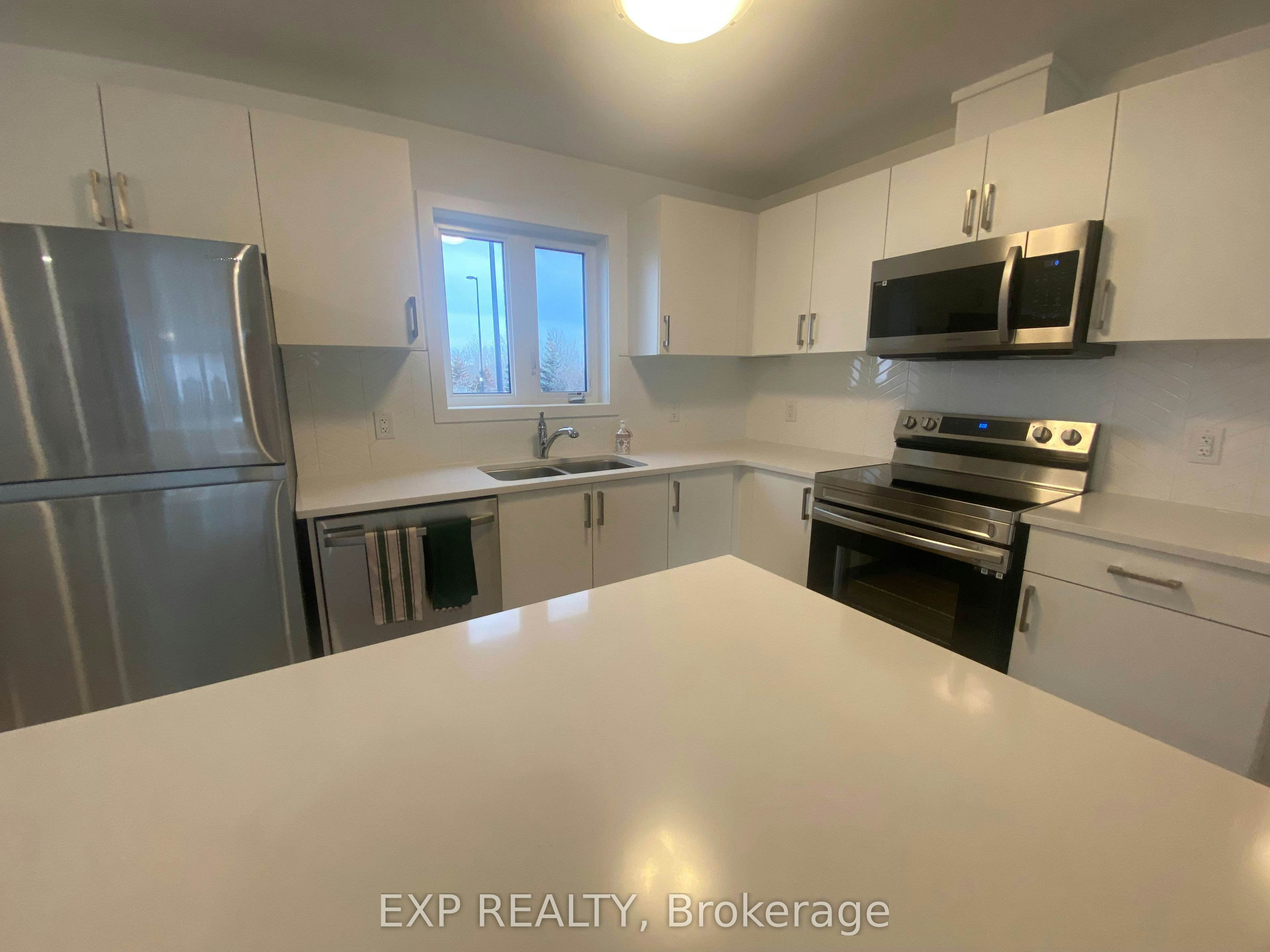 222-4263 Fourth Avenue, Niagara Falls, ON, L2E 0C2 - 6