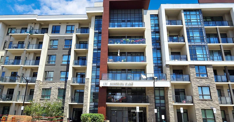 111-101 Shoreview Place E, Hamilton, ON, L8E 0K3