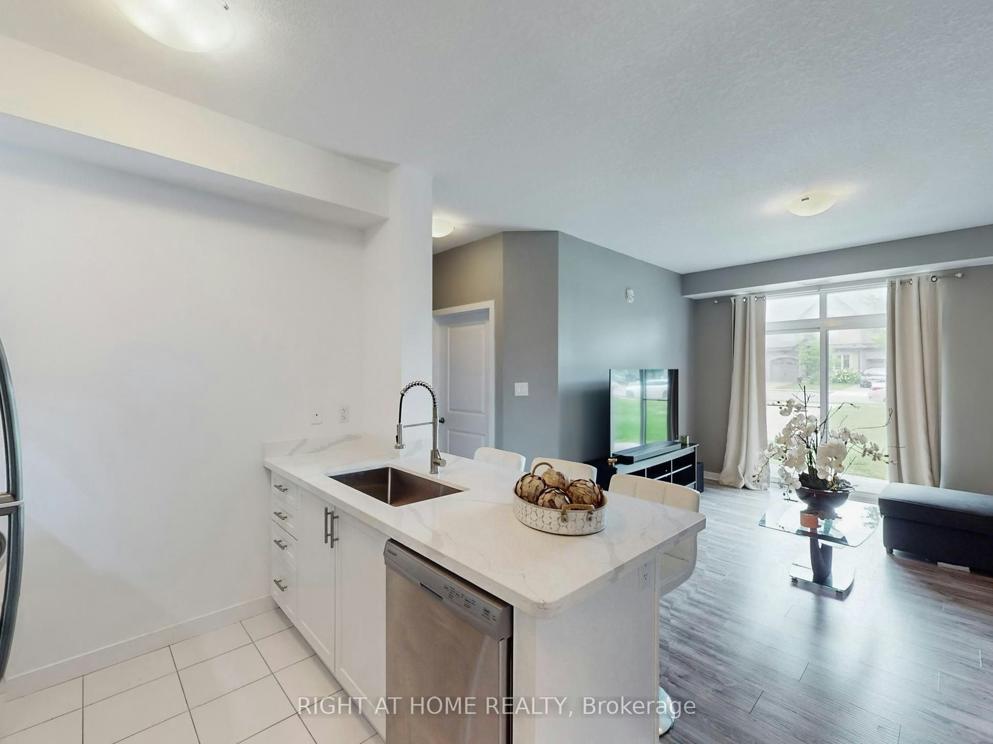 111-101 Shoreview Place E, Hamilton, ON, L8E 0K3 - 19
