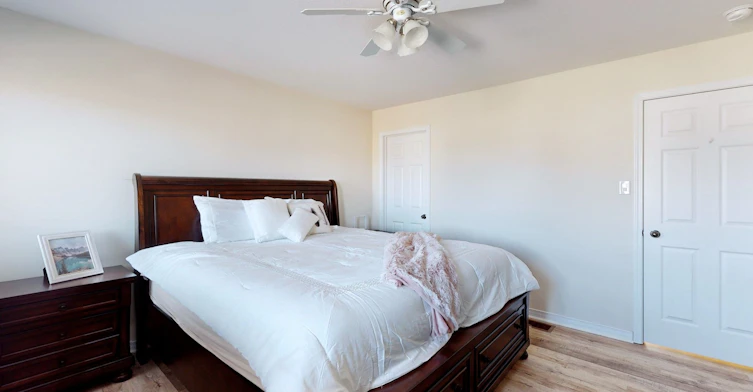 8472 Hickory Lane, Niagara Falls, ON, L2H 0L3 - 21