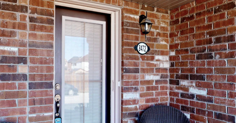 8472 Hickory Lane, Niagara Falls, ON, L2H 0L3 - 7