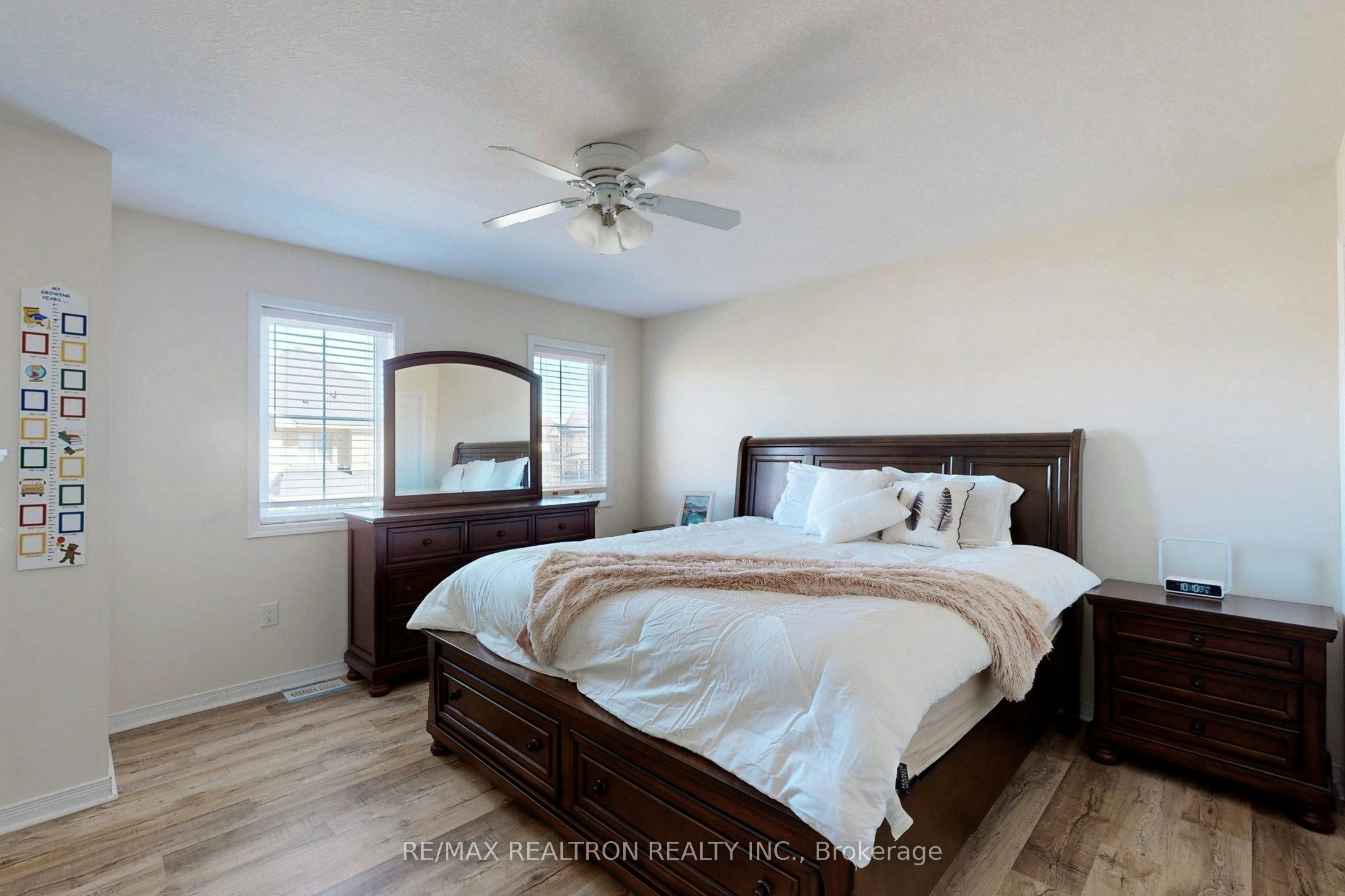 8472 Hickory Lane, Niagara Falls, ON, L2H 0L3 - 19