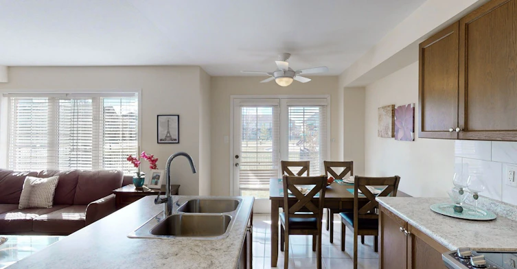 8472 Hickory Lane, Niagara Falls, ON, L2H 0L3 - 18