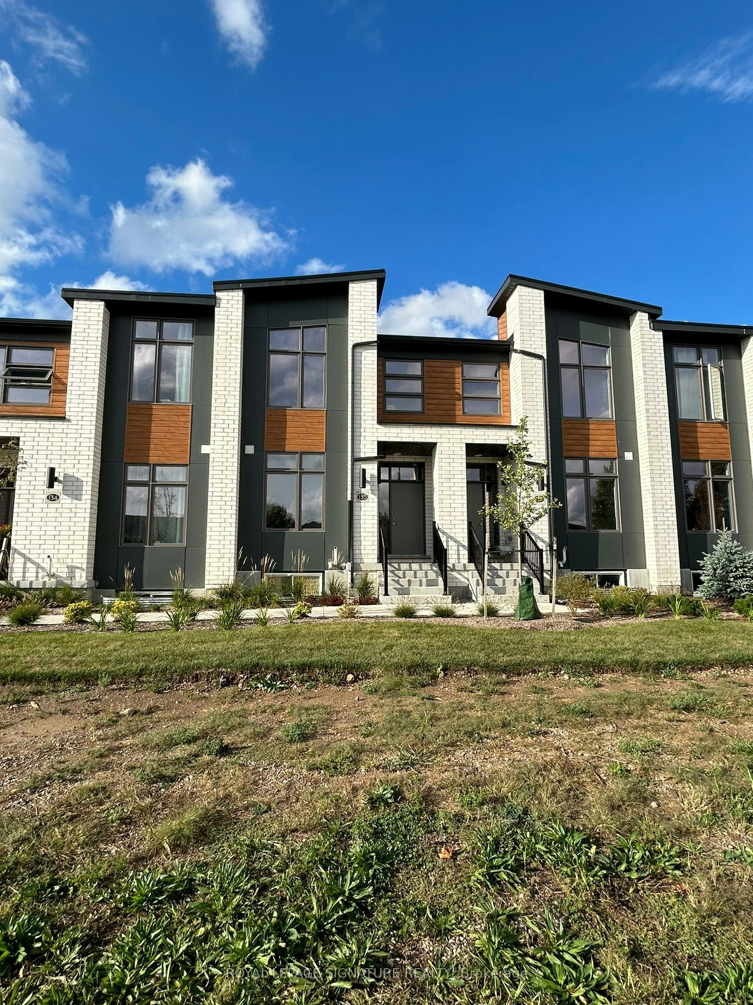 135-25 Isherwood Avenue, Cambridge, ON, N1R 0E2 - 3