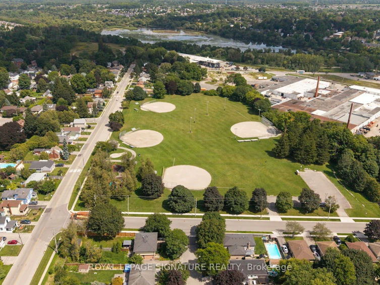 164 Fisher Mills Road, Cambridge, ON, N3C 1E2 - 46