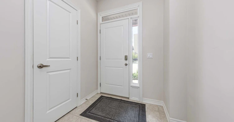 71 Southshore Crescent, Hamilton, ON, L8E 0J3 - 3