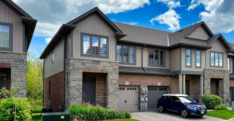 71 Southshore Crescent, Hamilton, ON, L8E 0J3 - 2