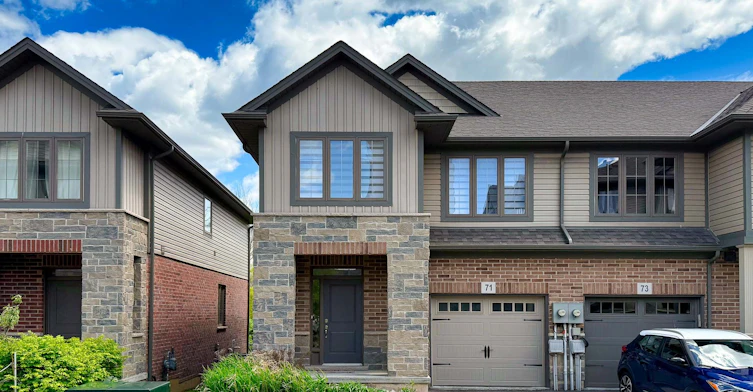 71 Southshore Crescent, Hamilton, ON, L8E 0J3