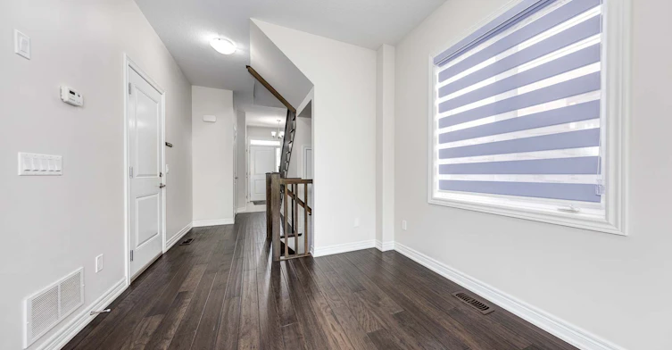 71 Southshore Crescent, Hamilton, ON, L8E 0J3 - 5