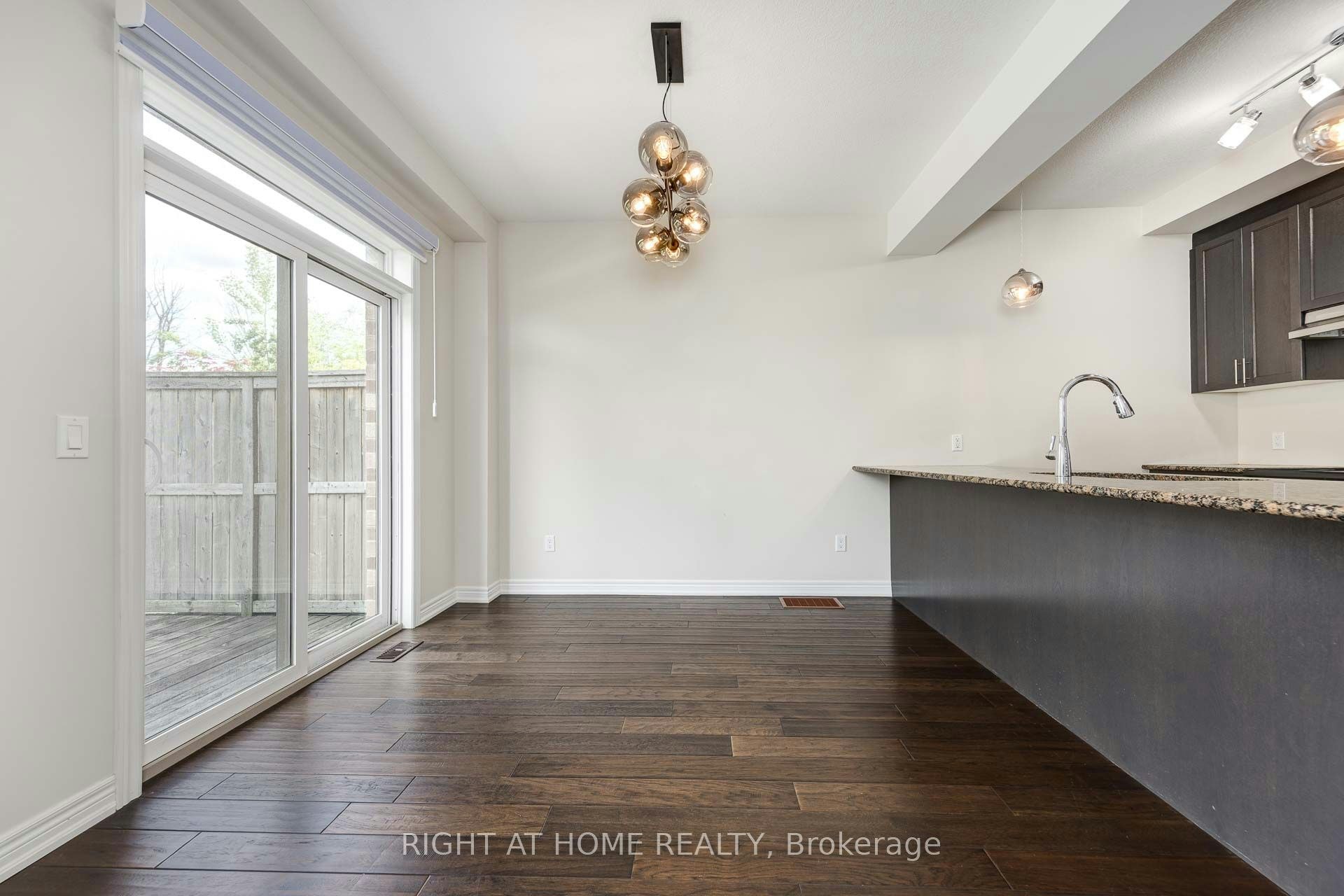 71 Southshore Crescent, Hamilton, ON, L8E 0J3 - 12