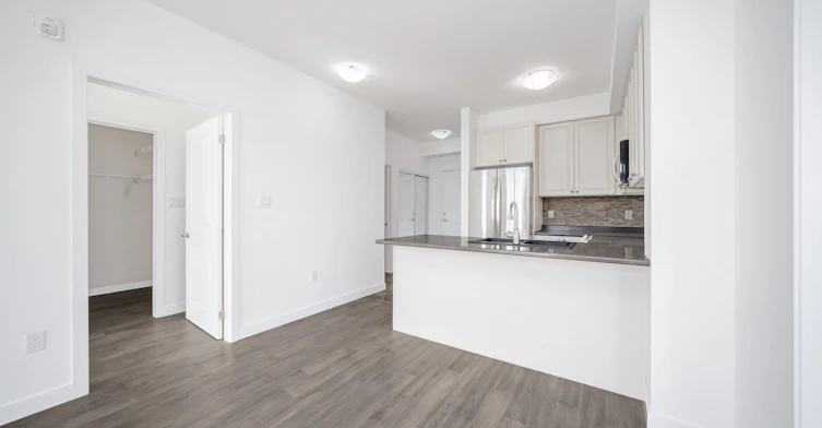 131-101 Shoreview Place, Hamilton, ON, L8E 0K2 - 23
