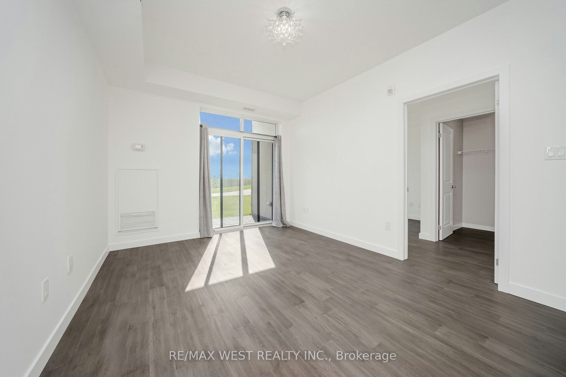 131-101 Shoreview Place, Hamilton, ON, L8E 0K2 - 27