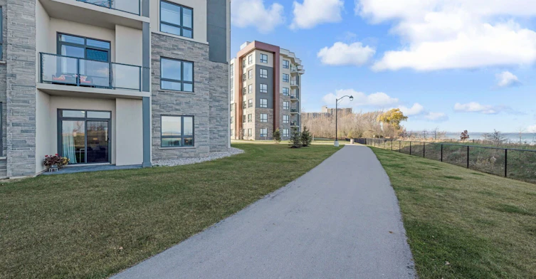 131-101 Shoreview Place, Hamilton, ON, L8E 0K2 - 49