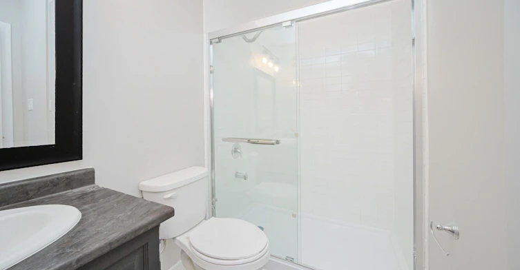 131-101 Shoreview Place, Hamilton, ON, L8E 0K2 - 19