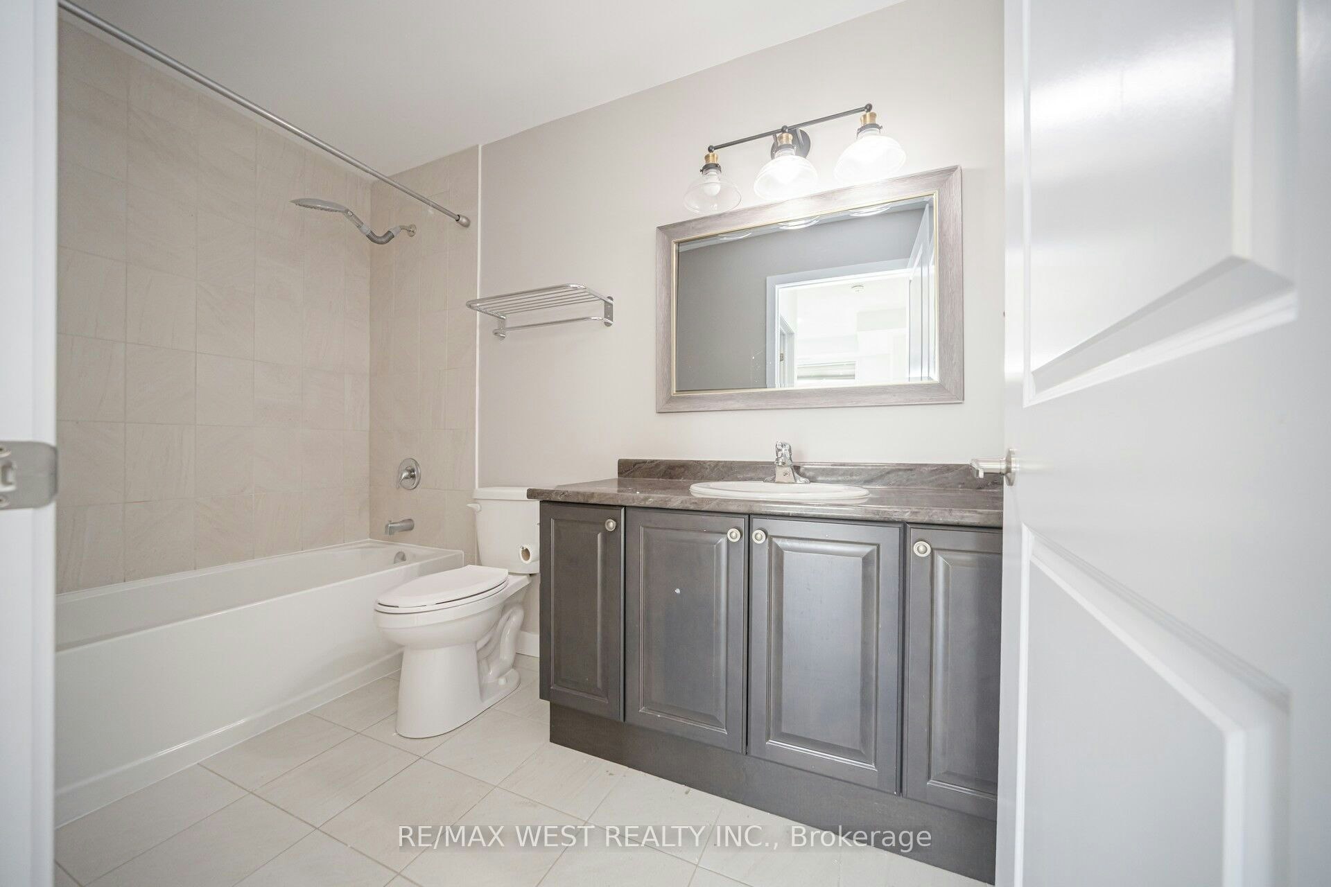 131-101 Shoreview Place, Hamilton, ON, L8E 0K2 - 42