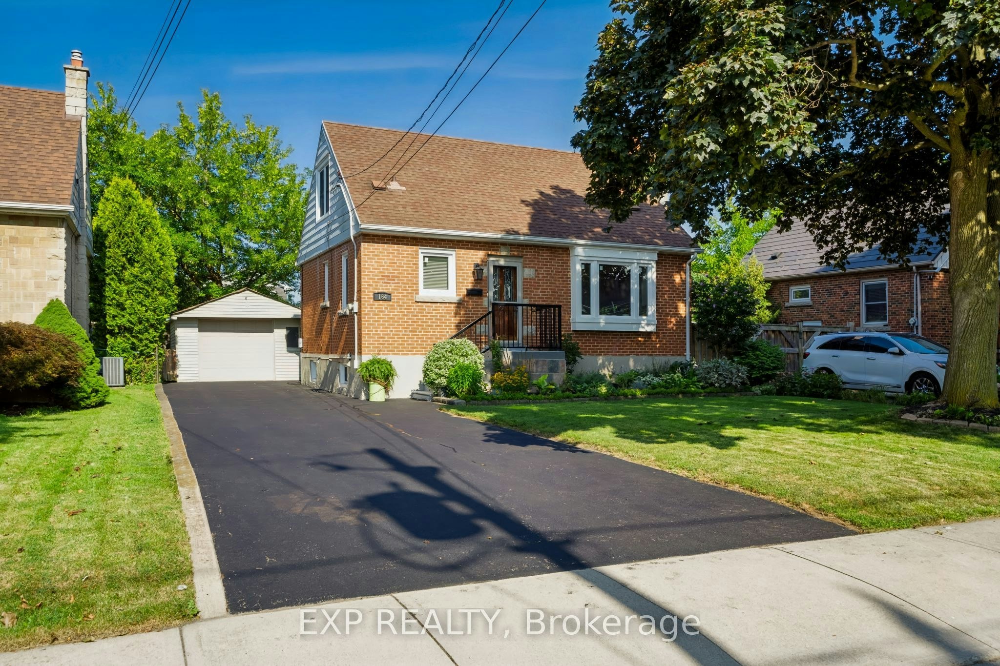 164 Charlotte Street, Hamilton, ON, L8K 4V4