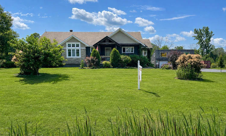 8096 County Road 2 Road