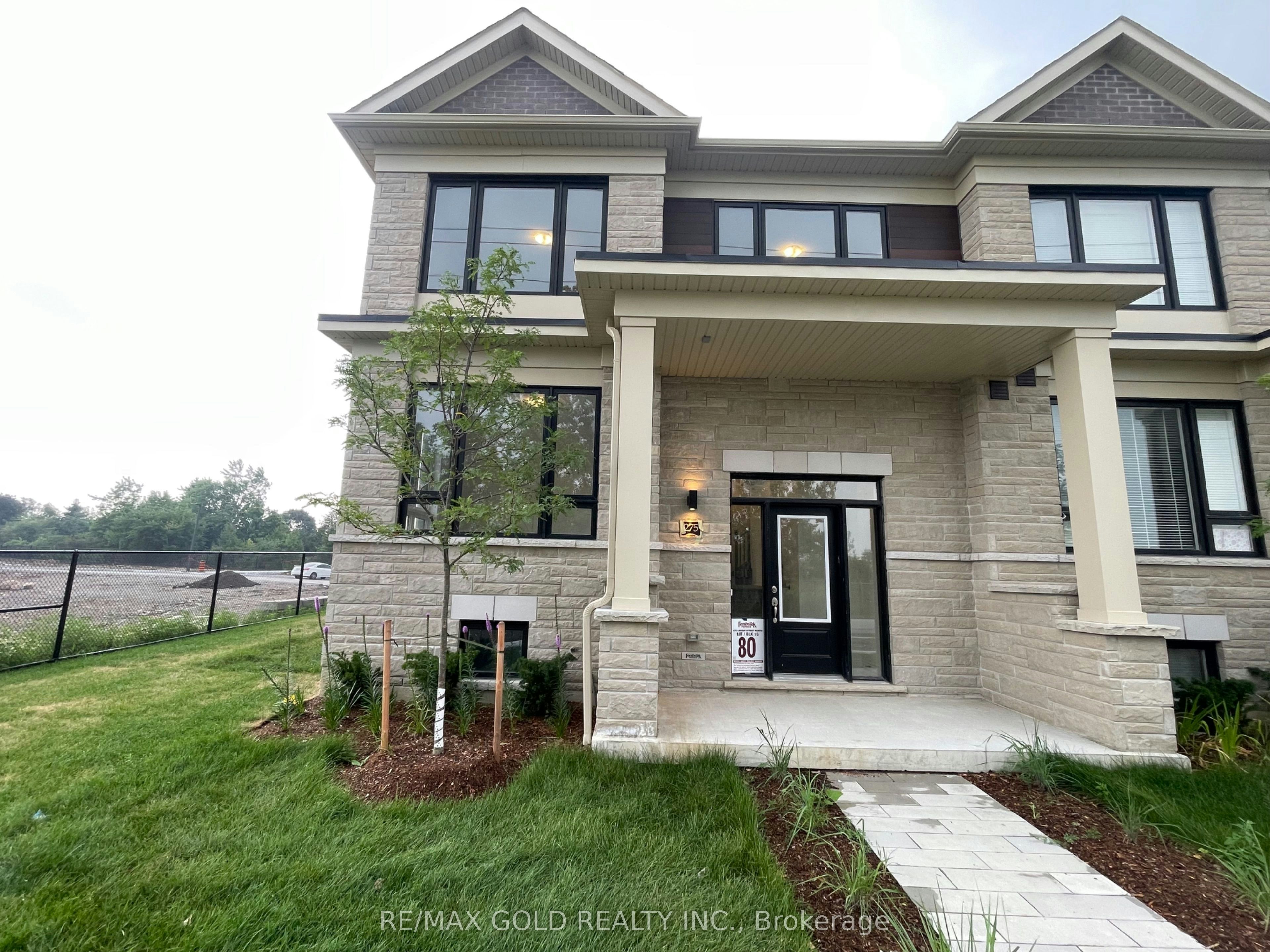 275 Lindsay Street N, Kawartha Lakes, ON, K9V 0T4
