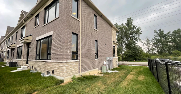 275 Lindsay Street N, Kawartha Lakes, ON, K9V 0T4 - 4