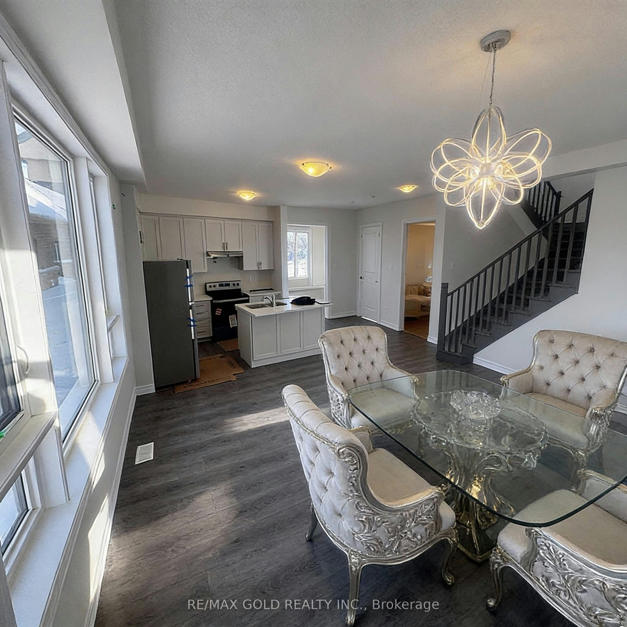275 Lindsay Street N, Kawartha Lakes, ON, K9V 0T4 - 11